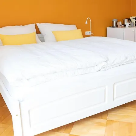 Goesselsdorfer Seeblick فندق مبيت وإفطار