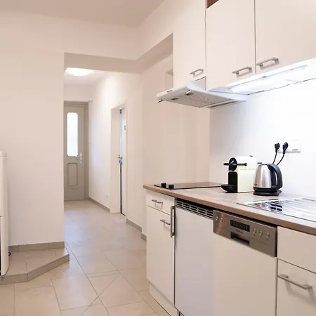 Bed & Breakfast Goesselsdorfer Seeblick 3*
