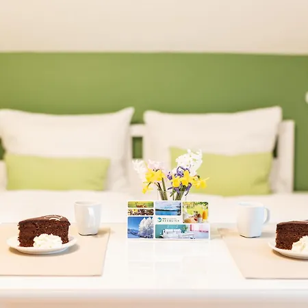 Couette-café Goesselsdorfer Seeblick 3*