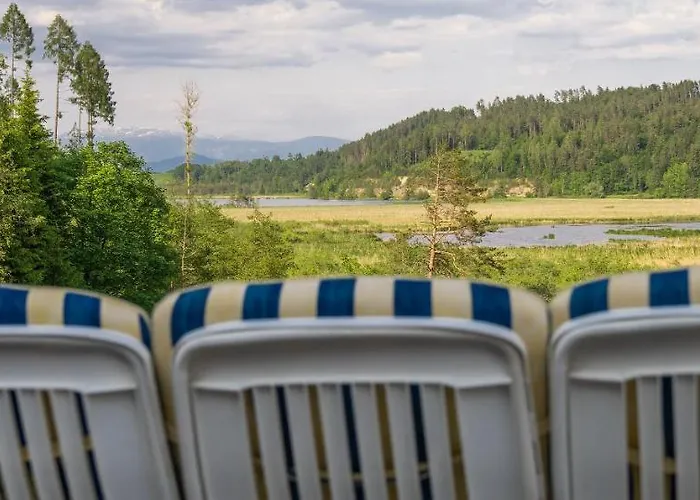 Nocleg ze śniadaniem Goesselsdorfer Seeblick 3*