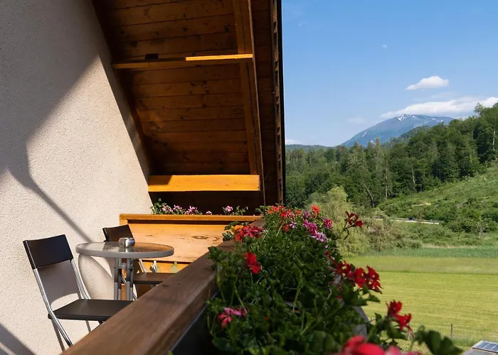 Goesselsdorfer Seeblick Nocleg ze śniadaniem 3*